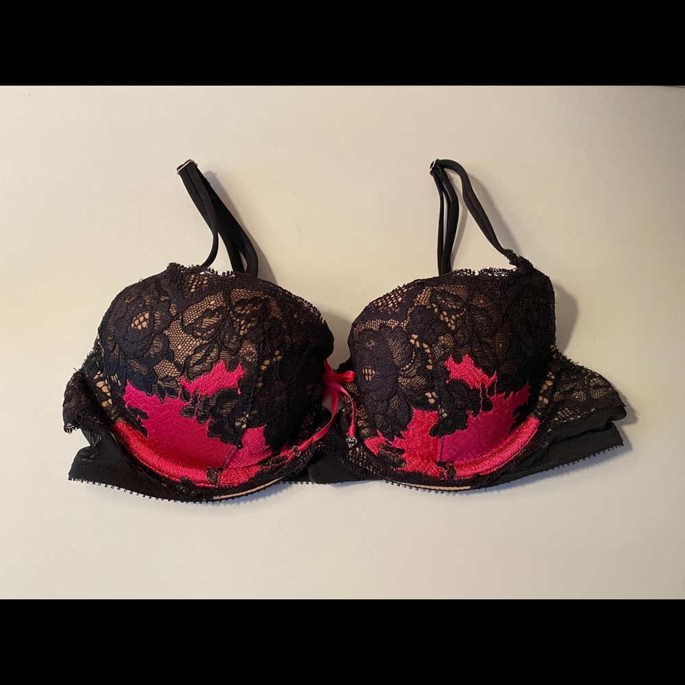 Victoria’s Secret bra
